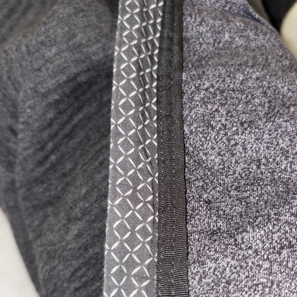 Gently Loved Gray & Burgandy  Zip-Up Sardin Quilted Jacket by Ted Baker London - Picture 13 of 14